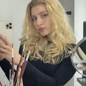 Vanessa - Zeichenlehrerin - Norderstedt