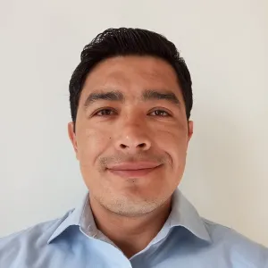 Luis - prof de Economía - Ciudad de México