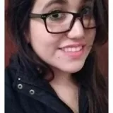 Agustina - Profe de filosofía - Ituzaingó