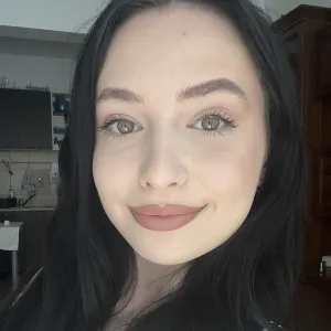 Teodora - Profesor de Engleză - Suceava