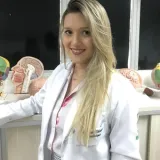 Larissa - Professor de química - Ponta do Farol