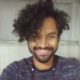 Guapo - Profe de bajo - Medellín
