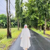 Zitniy - Guru mengaji - Kecamatan Jatiasih
