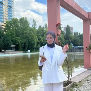 Youssera - Fransızca öğretmeni - 