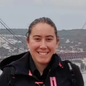 Lucía - profesor de contabilidad - Puente Genil