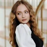 Roxana - Profesor de limba română - Iași