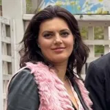 Luiza - Profesor de Engleză - Bâcu