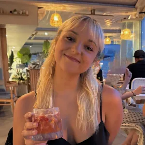 Mathilde - French tutor - Ashfield