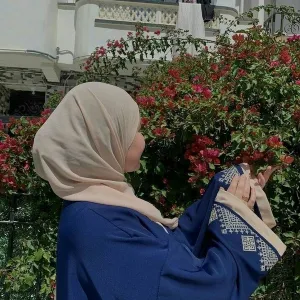 Oumayma - Prof de physique - Rabat