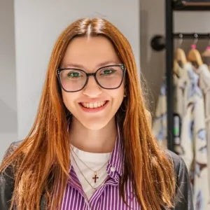 Victoria - Profesor de diseño de moda - Montevideo