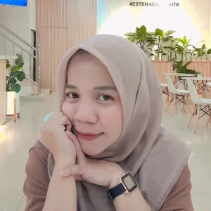 SATRIANI - Guru matematika - Jayapura