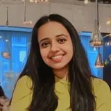 Bhavya - Economics tutor - Bristol
