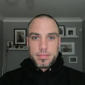 Steve - Physics tutor - Leeds