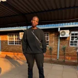 Kgomotso - Maths tutor - Evaton