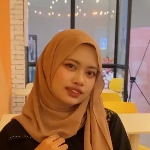 Nadya - Guru mengaji - 