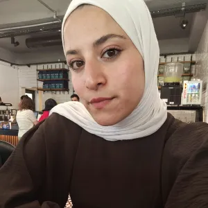 Elif - Arapça öğretmeni - Sakarya
