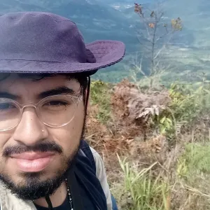 Esteban - profesor de biología - Villa Del Rosario