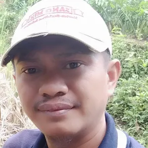 Eka - Guru mengaji - Sukabumi