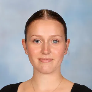 Mikenzie - Singing tutor - Brisbane