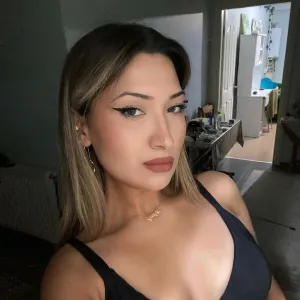 Zeynep - Matematik öğretmeni - 