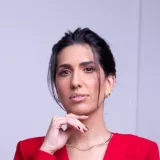 Mayara - Prof de odontologia - Maringá
