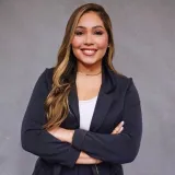 Nicolle Franciely - Prof de redação - Montes Claros