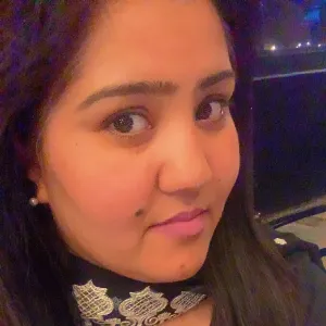 Maryam - Urdu teacher - Dubai