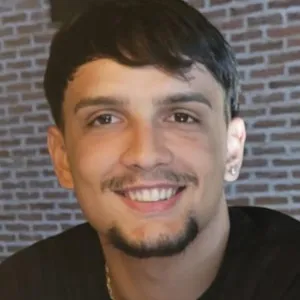 Matías - profesor de historia - San José de Mayo