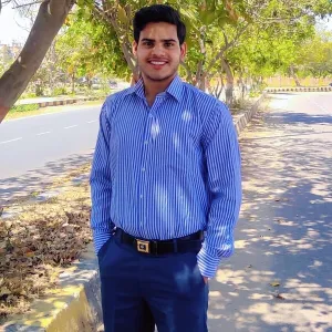 Shashank - Biology tutor - Lucknow