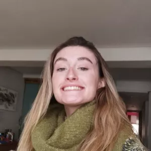 Eve - English tutor - York