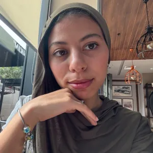 Salma - Prof de SVT - 
