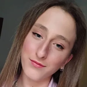 Alessia - Insegnante di aiuto compiti - Casoria
