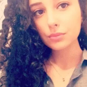 Lina - Prof de marketing - Pessac