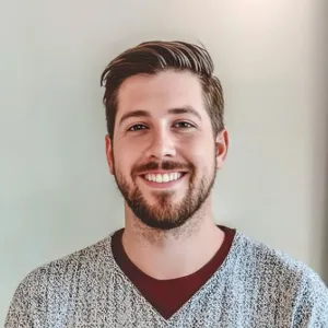 Corin - Piano tutor - Red Deer