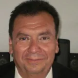 Hector Ricardo - Profesor de matemáticas - Querétaro