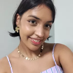 Kyara - Prof de inglês - São Luís