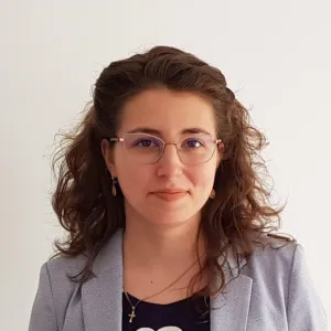Teodora - Profesor de fizică matematică - Horpaz