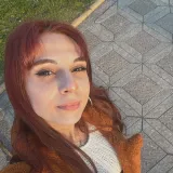 Elif - Türkçe öğretmeni - 
