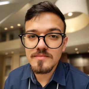 Felipe - Professor de química - São Paulo