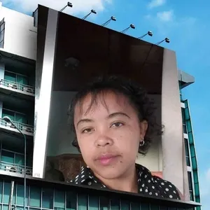 Daniella - Prof de fle - français langue étrangère - Paray-Vieille-Poste