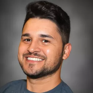 Gustavo - Prof de inglês - Hortolândia