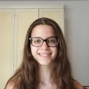 Giulia - Insegnante di aiuto compiti - Cortemilia