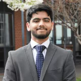 Arnav - Economics tutor - London