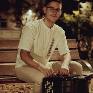 Teodor - Accordion tutor - London