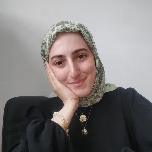 Şule - İngilizce öğretmeni - Karamürsel
