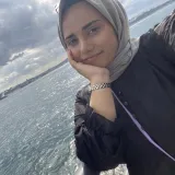 Zeynep - Türkçe öğretmeni - 