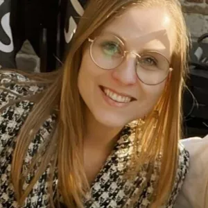 Julie - Prof de français - Neupré