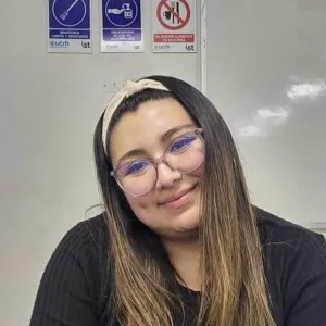 Catalina - Profesor de lenguaje y comunicación - Curicó