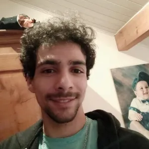 Yannis - Prof de maths - Cranves-Sales