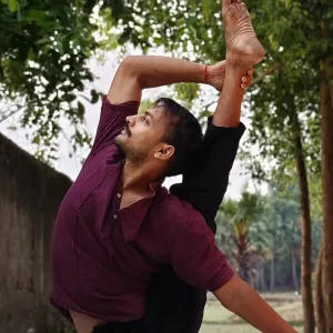 Chitwan - Yoga instructor - Eugene